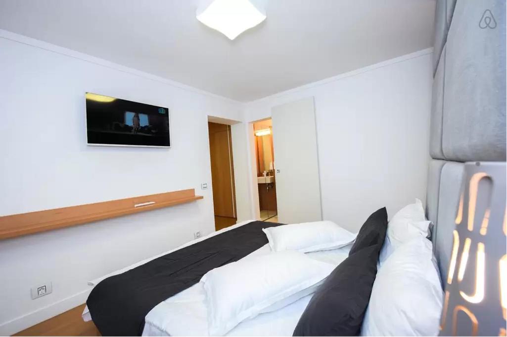 Bucharest Elite Apartments מראה חיצוני תמונה